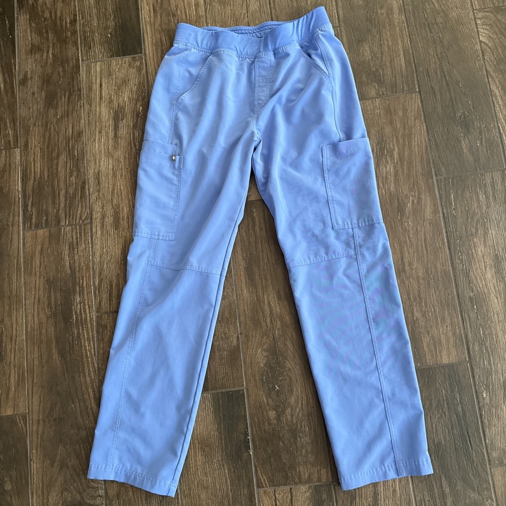 FIGS Scrub Sets (2) Men Medium Leon Top Axim Cargo Pants Blue Medical - Picture 8 of 16